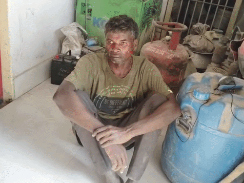 दरभंगा- हिरासत में 2 साल की बच्ची रेप का आरोपी:48 साल का अधेड़ बच्ची का रिश्ते में है नाना, मां की गोद से मेला दिखाने ले गया था