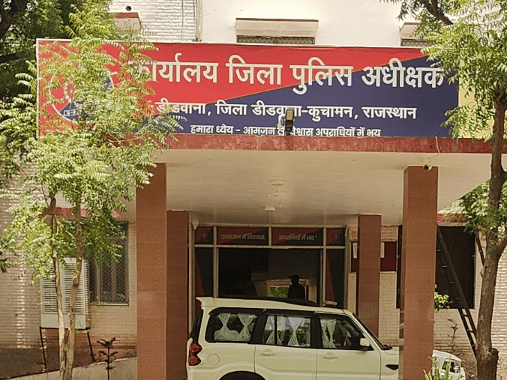 चंडीगढ़ से गुजरात सप्लाई करते थे अवैध शराब:गैंग का पर्दाफाश, 2 इनामी बदमाश समेत 4 आरोपी गिरफ्तार