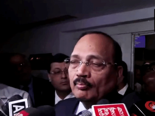 CJI बोले- विपक्ष को नहीं मिल पाने की वजह बताई:सुप्रीम कोर्ट के दरवाजे खुले; राहुल की मुलाकात की मांग ठुकराई थी, कहा- याचिका लगाएं