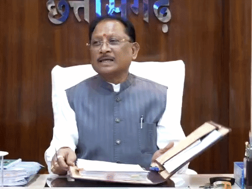 200 यूनिट तक बिजली बिल में छूट मार्च 2027 तक:सरकारी कर्मचारियों को कैशलेस इलाज; 15 नवंबर से धान खरीदी, 360 नए केंद्र खुलेंगे
