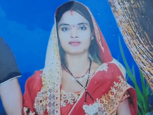 ‘विधवा महिला के लिए दामाद ने बेटी को मारा’:दरभंगा में महिला की हत्या के बाद शव जलाने का आरोप, वारदात के बाद पति परिवार समेत फरार