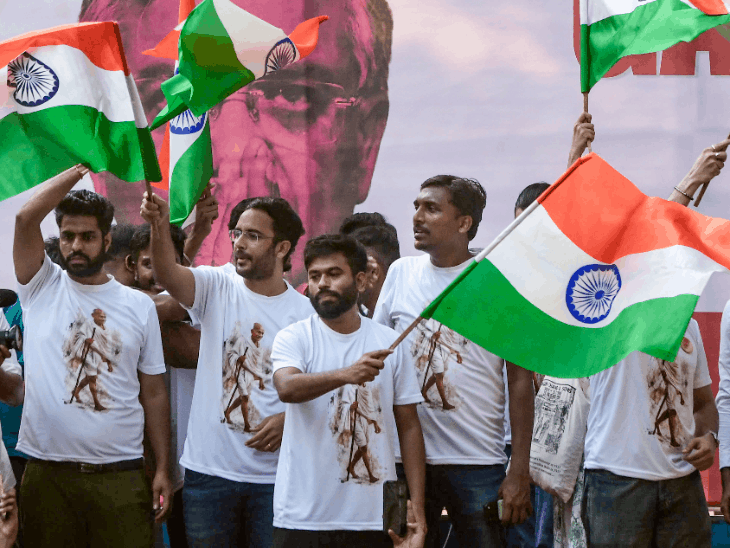 कॉकरोच पार्टी का आज जंतर-मंतर पर प्रदर्शन:पुलिस बोली- परमिशन नहीं; दिल्ली रूट की 75 ट्रेनें रद्द, 45 मेट्रो स्टेशन बंद; BSF बुलाई गई