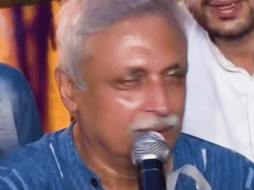 नसीरुद्दीन शाह पर पीयूष मिश्रा का तंज:बोले- कैप्टन स्मित पर चुप क्यों, LPU की घटना पर क्यों नहीं बोल रहे; CJP प्रोटेस्ट में पहुंचे थे नसीरुद्दीन