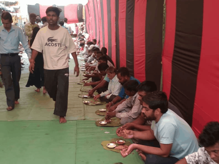 नवरात्रि का समापन, मंदिरों में हवन-कन्या पूजन:बिजासनी मंदिर में 5 हजार श्रद्धालुओं ने खाया प्रसाद; गंज, सदर समेत कई क्षेत्रों में कार्यक्रम