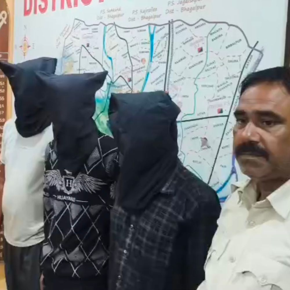 बांका में इंटर डिस्ट्रिक्ट बाइक चोर गैंग का खुलासा:भागलपुर तक फैला था नेटवर्क, 3 आरोपी गिरफ्तार; 2 बाइक बरामद