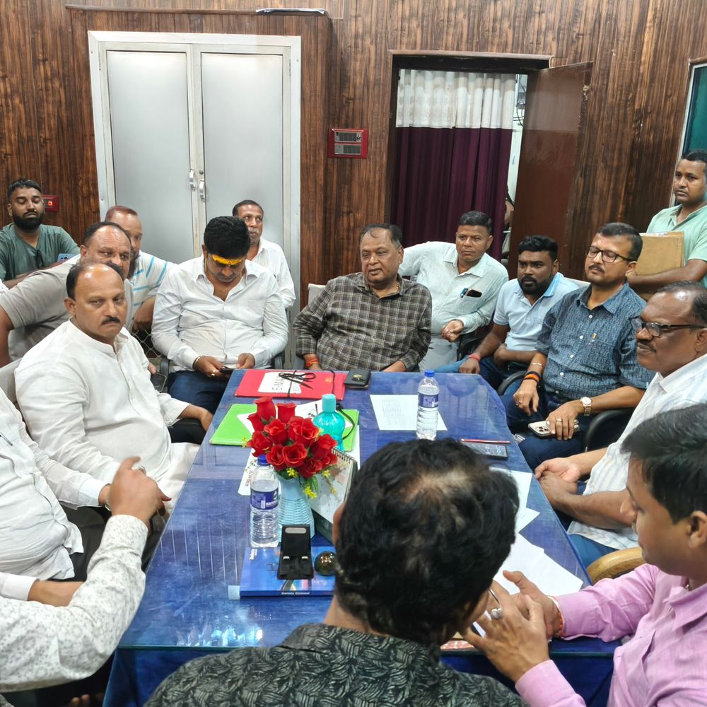 झामुमो ने बिजली कटौती पर आंदोलन की दी चेतावनी:दुर्गा पूजा में डीवीसी और विद्युत विभाग से निर्बाध आपूर्ति की मांग