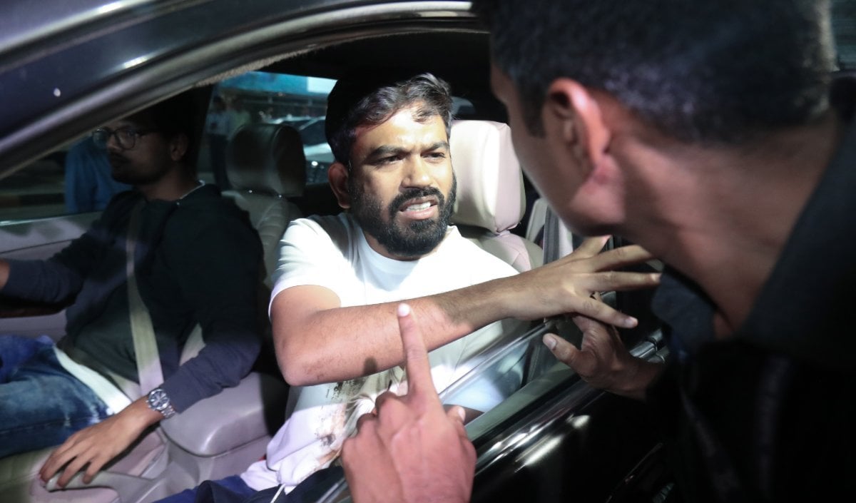 Delhi Police ने CJP संयोजक Abhijeet Dipke को हिरासत में लिया, CP मार्च रोका