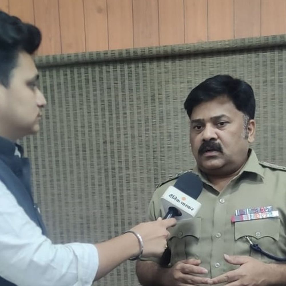 नवरात्र में ट्रैफिक संभालेंगे 200 जवान, 5 पेट्रोलिंग-गाड़ियां रहेंगी तैनात:गायत्री मंदिर से बस स्टैंड तक नो व्हीकल जोन, 3 जगह पार्किंग, पुल टूटने से एक ही मार्ग पर दबाव बढ़ा