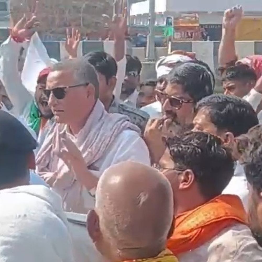 नवादा में सांसद सुधाकर सिंह हिरासत में लिए गए:डैम के लिए जमीन अधिग्रहण का विरोध करने पहुंचे थे; मुआवजे की मांग पर किसानों का प्रदर्शन