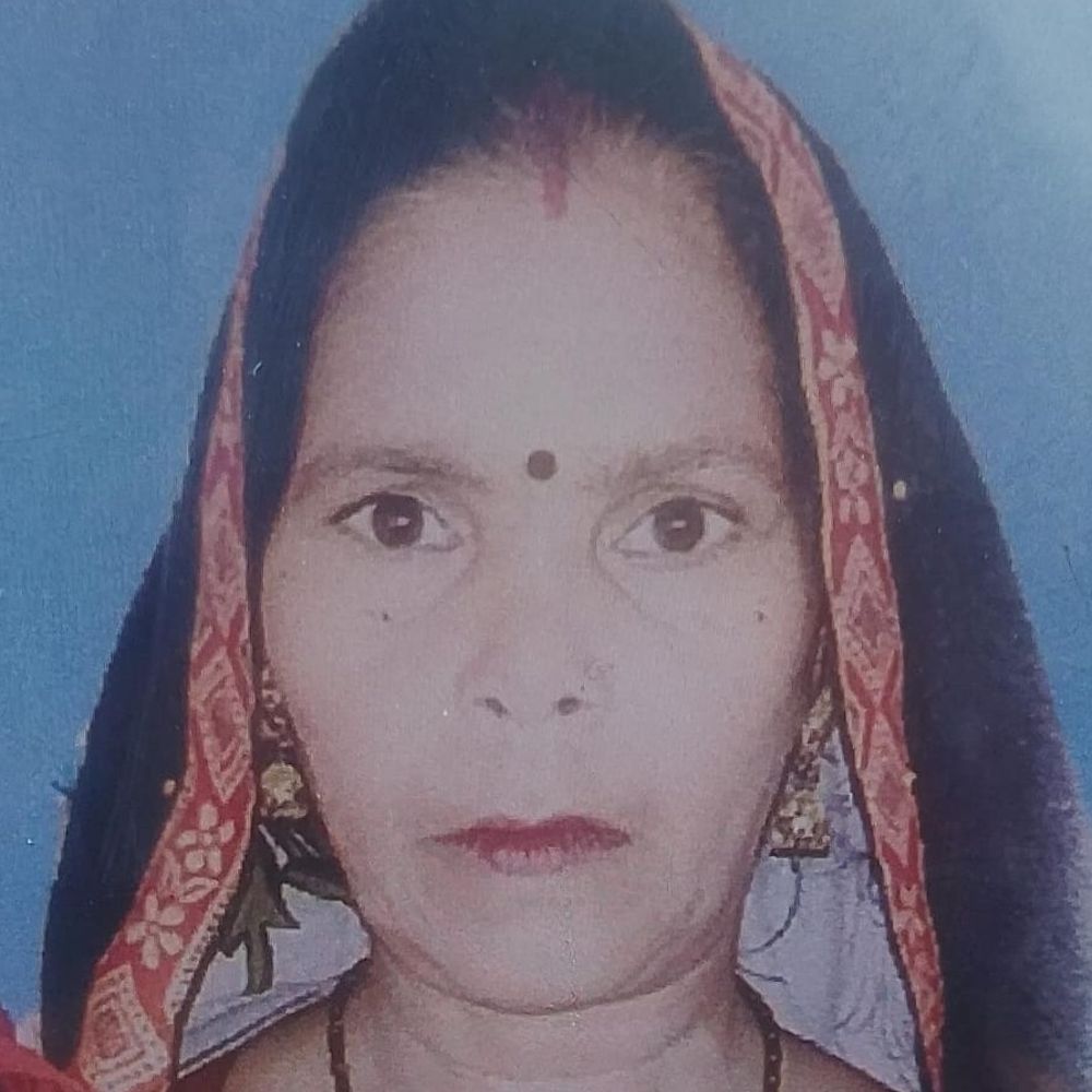 पीलीभीत में ट्रैक्टर की टक्कर से महिला की मौत:खाद लेने मंडी आई थी, सड़क पार करते समय हुआ हादसा