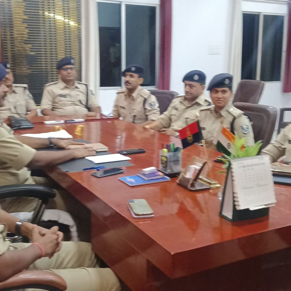 मधुबनी में आर्केस्ट्रा से 9 नाबालिग बालिकाएं मुक्त:लौकहा, लौकही और राजनगर थाना क्षेत्रों में पुलिस की छापेमारी, 3 गिरफ्तार