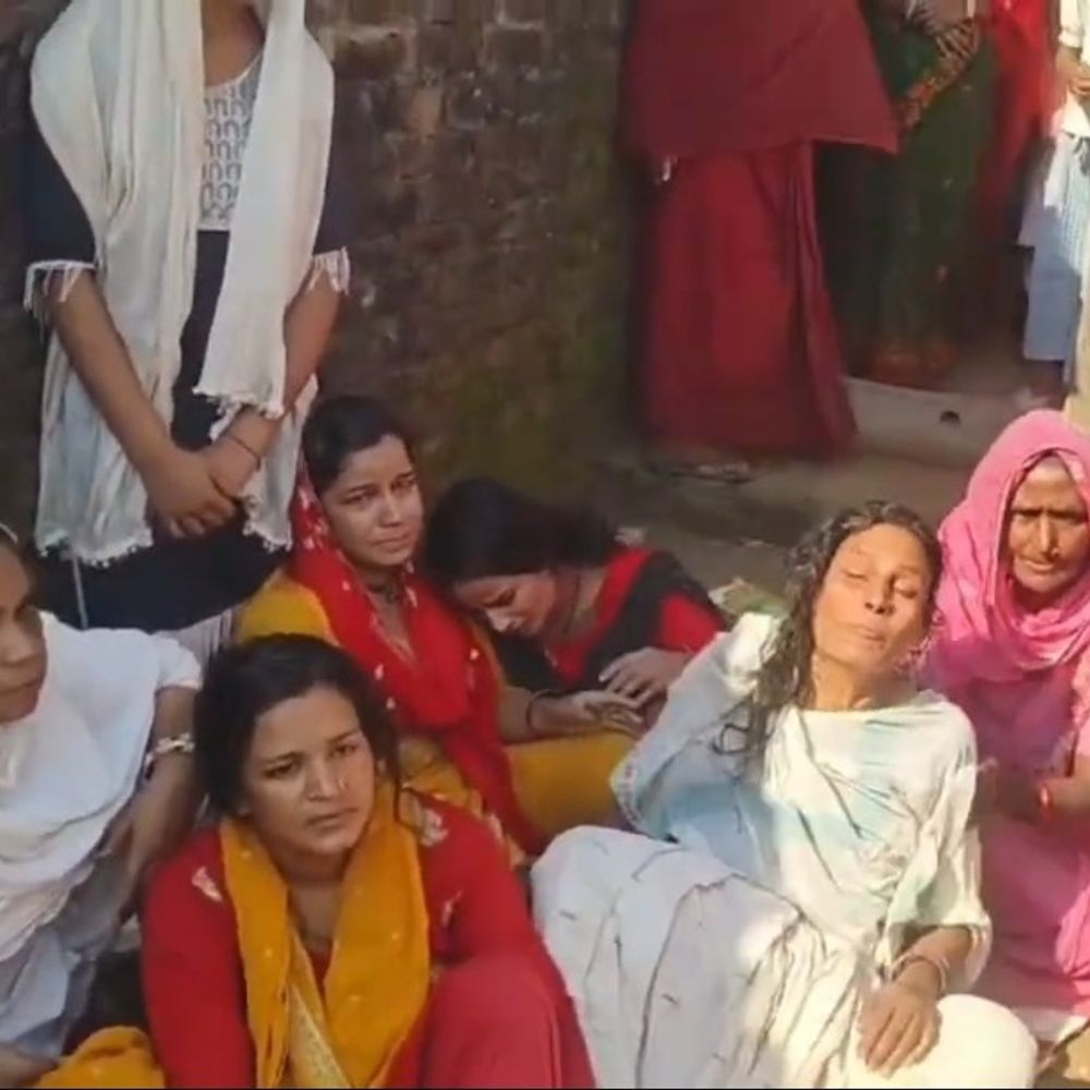 नेपाल में हत्या, 6 दिन बाद गांव पहुंचा शव:मुखिया का पोता समेत 5 गिरफ्तार; बहन ने तस्करी विवाद में हत्या का लगाया आरोप