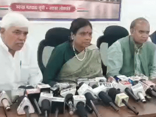 कांग्रेस-इंडी गठबंधन देश में फैला रहा अराजकता:रोहतक में बोली अर्चना गुप्ता, भाजपा कोई अशांति नहीं फैला रही, बांगलादेशियों की वोट कटी