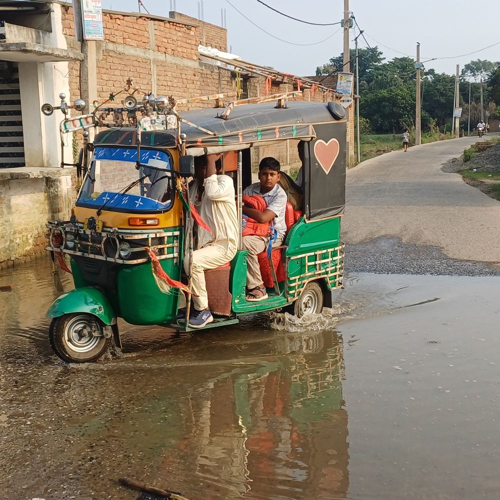 मुंगेर में गंगा वार्निंग लेवल से ऊपर:निचले इलाकों में फैला पानी, चंडिका स्थान में दोबारा पानी पहुंचने की आशंका