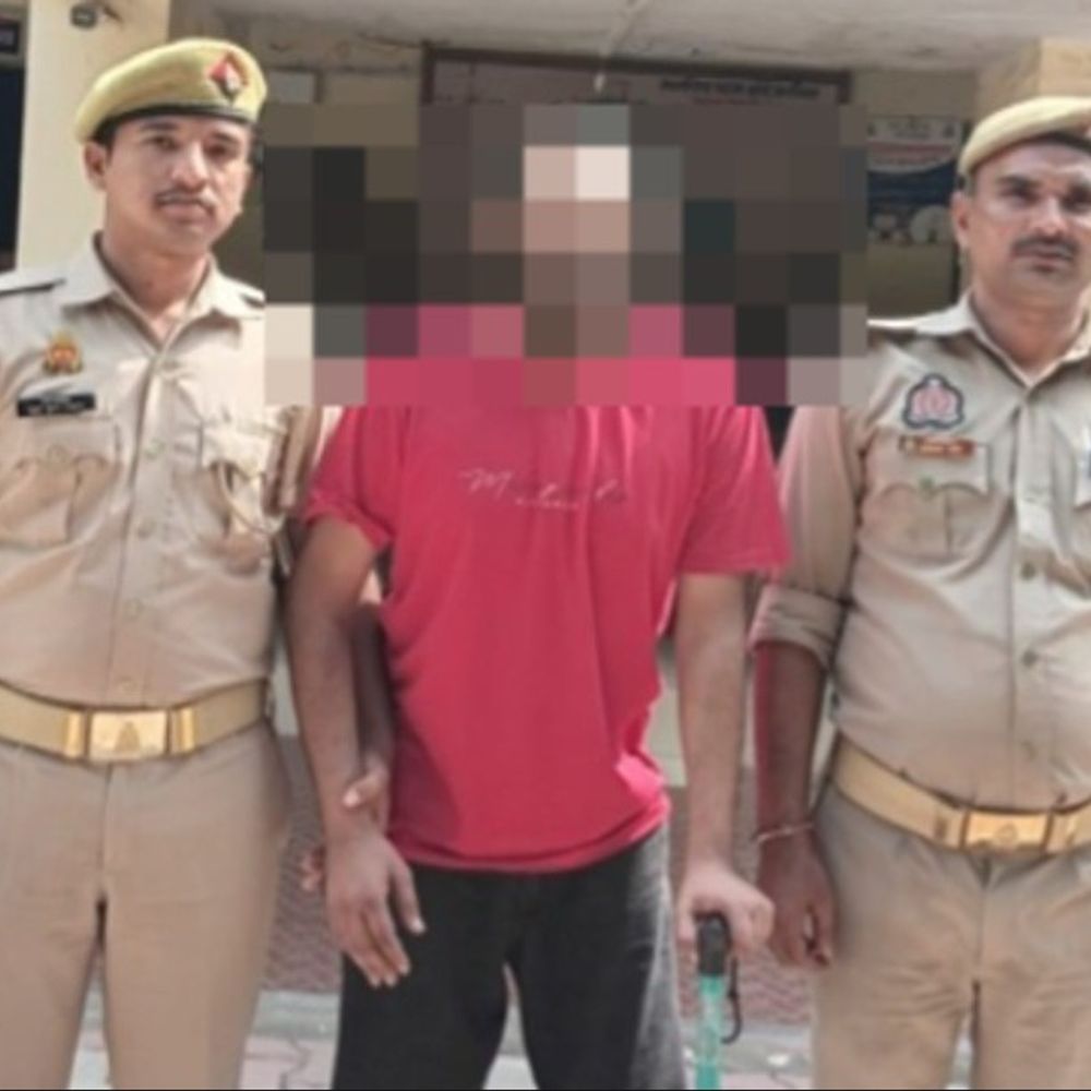 विदेश भेजने के नाम पर 1.35 लाख की ठगी:बिजनौर में नगीना पुलिस ने एक आरोपी को पकड़ा, पहले से दो केस दर्ज हैं