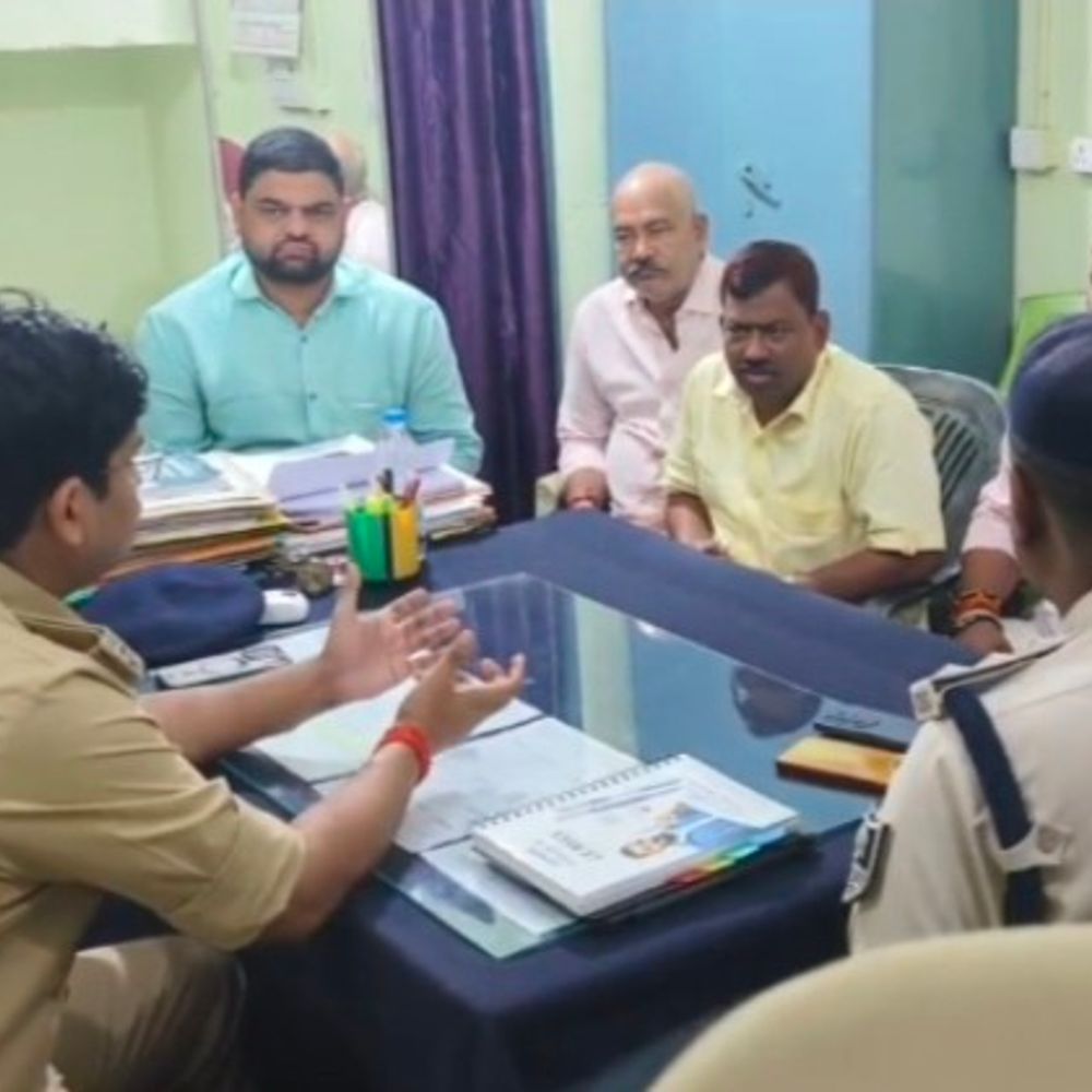 शेखपुरा में एसपी का बरबीघा थाना निरीक्षण:लंबित मामलों का जल्द निपटारा करने का निर्देश, बोले-‘जीरो टॉलरेंस अपनाएं’