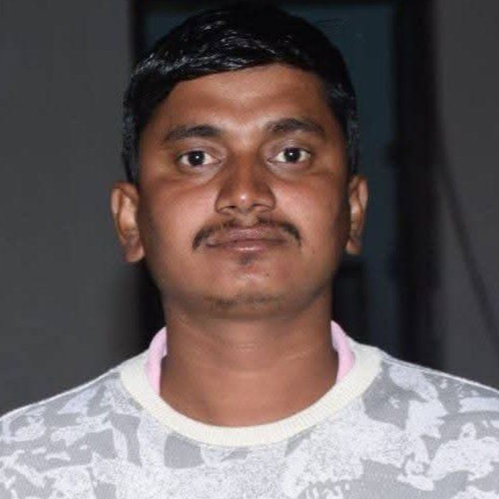 औरंगाबाद में भाजपा कार्यकर्ता मां के साथ गिरफ्तार:घर में रखा था 3 किलो गांजा, छापेमारी में खेप के साथ बाइक भी पुलिस ने की जब्त
