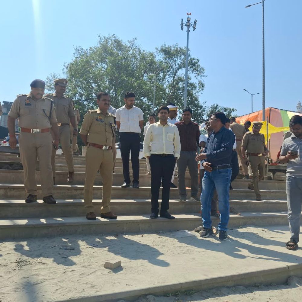 मूर्ति विसर्जन की तैयारियों का लिया जायजा:साफ-सफाई, रोशनी और मजबूत बैरिकेडिंग के निर्देश, लापरवाही पर चेतावनी