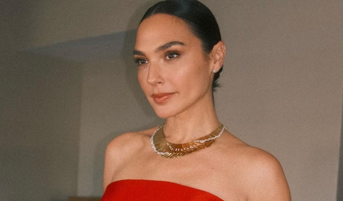 Gal Gadot ने इजरायल चुनाव में डाला वोट, लोगों से की ‘बदलाव’ के लिए मतदान की अपील