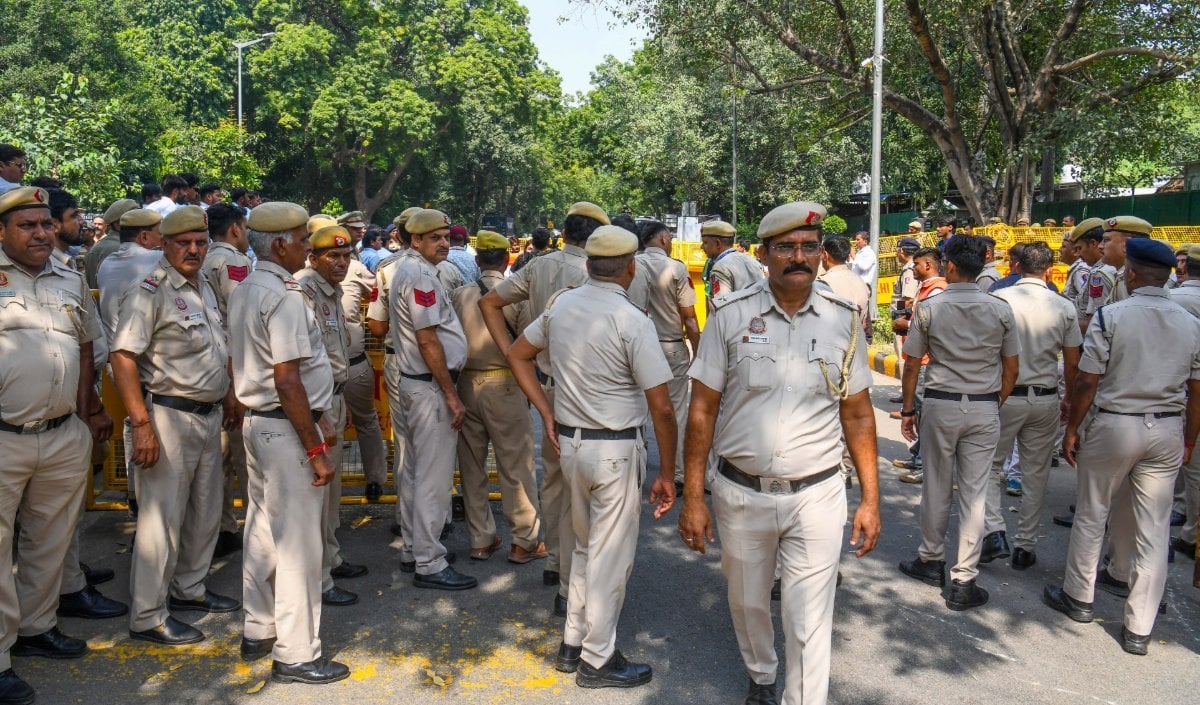 Delhi Traffic Advisory | दिल्ली ट्रैफिक एडवाइजरी जारी, INDIA ब्लॉक के सुप्रीम कोर्ट मार्च के कारण कई रास्ते बंद, घर से निकलने से पहले देख लें पूरी लिस्ट