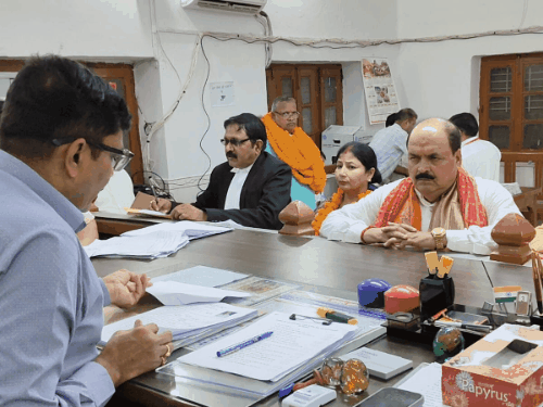 MLC ध्रुव त्रिपाठी, अजय सिंह सहित 12 ने किया नामांकन:कल अंतिम दिन; पर्चा दाखिल करने से पहले सभा कर दिखाई ताकत