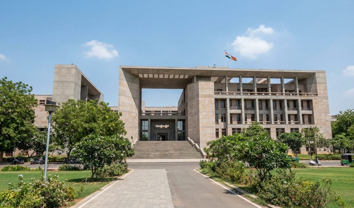 गुजरात High Court का आदेश, ITS अधिकारी की हिरासत में मौत पर दर्ज हो FIR