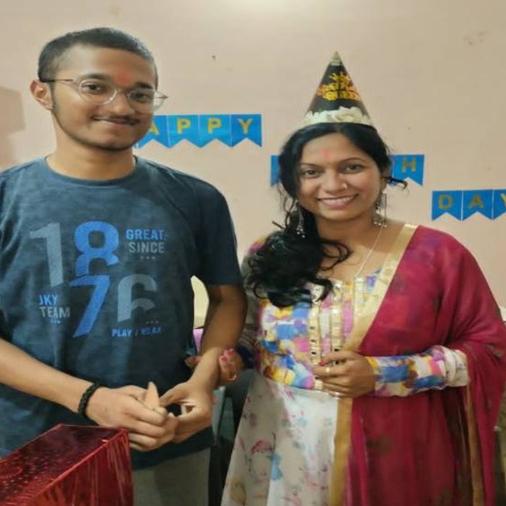 सूरजपुर में छात्र सुजल और मां की संदिग्ध मौत:कार्मेल स्कूल में शोक, एक दिन का अवकाश घोषित; पुलिस जांच में जुटी