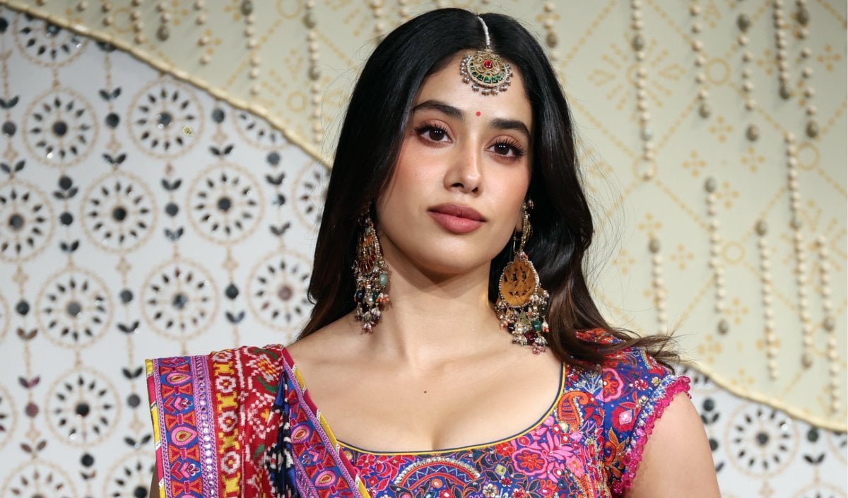Janhvi Kapoor Deepfake Video | AI की खौफनाक करतूत से दहल उठीं जाह्नवी कपूर! बोलीं- ‘बिना सहमति शरीर का खिलवाड़ अब बर्दाश्त नहीं’