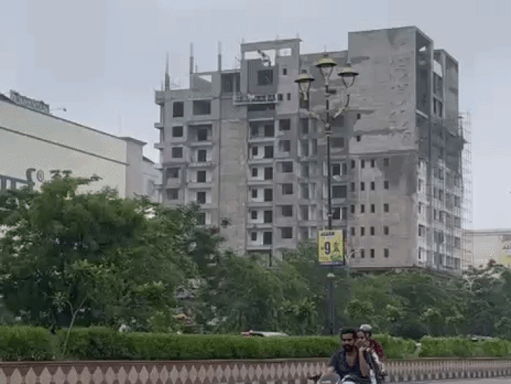 कोटा में दो दिन बारिश का अलर्ट:सुबह बादल छाए, न्यूनतम तापमान 6 डिग्री गिरा; किसानों के लिए जारी की चेतावनी