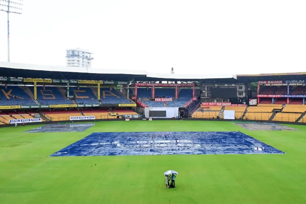 IND vs WI 5th T20I Weather Report: क्या बगैर गेंद फेंके ही रद्द होगा भारत-वेस्टइंडीज 5वां टी20? बेंगलुरु में भारी बारिश और तूफान का अलर्ट