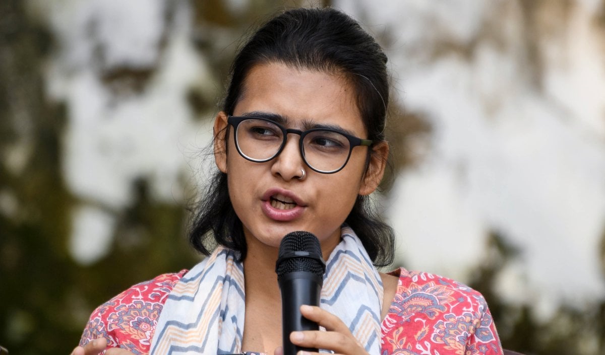 ‘SIR पर रोक और CEC का इस्तीफा जरूरी’: AISA नेता Neha Bora ने INDIA Bloc के March का किया समर्थन
