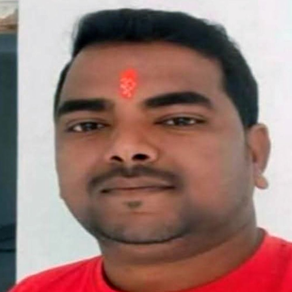 एक सप्ताह से लापता शुभम साव का शव मिला:वाटरफॉल के पास पत्थरों के बीच मिली लाश, घर से काम पर निकला था युवक