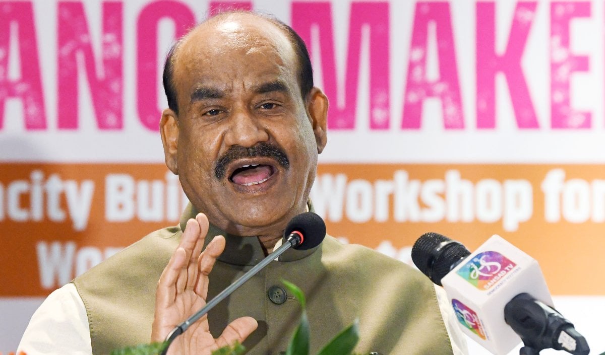 Gyanesh Kumar के खिलाफ विपक्ष के दबाव पर लोकसभा अध्यक्ष Om Birla का बड़ा बयान: ‘नियमों के अनुसार होगी नए नोटिस की जांच’