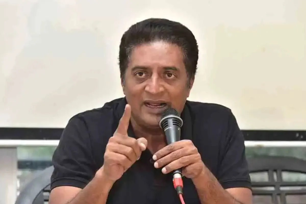 ‘देश अब चुप नहीं बैठेगा’, दिल्ली में 1 नवंबर की रैली को लेकर प्रकाश राज की ललकार, बोले- लोकतंत्र को बचाने के लिए जरूर आइए