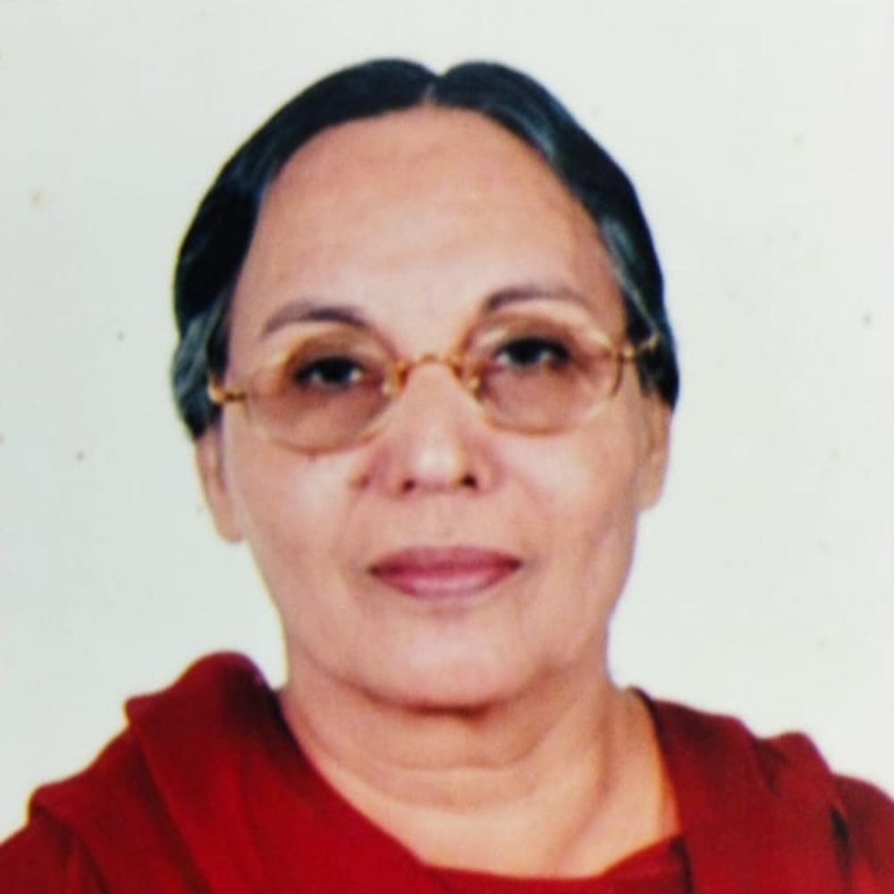 प्रो. बलजीत ने जीएनडीयू के पंजाबी विभाग को सौंपे 50 शोध प्रबंध