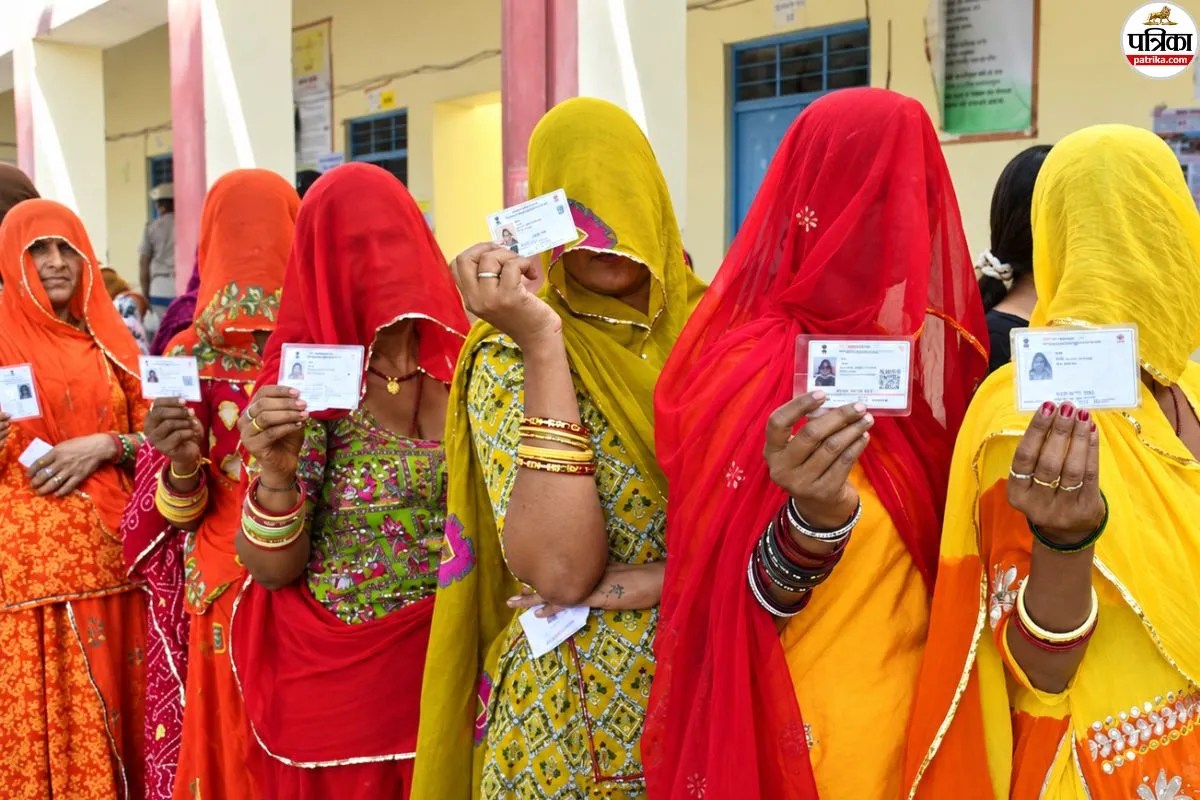 Rajasthan Panchayat Chunav Live: राजस्थान के 22 जिलों की 3626 पंचायतों में मतदान शुरू, 45 सरपंच निर्विरोध निर्वाचित