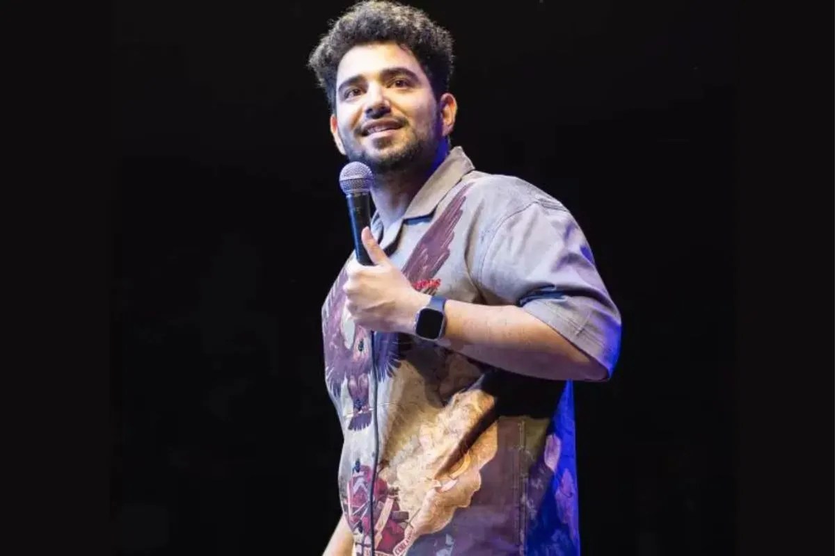 ‘मैं अपनी गर्लफ्रेंड के साथ चिल कर रहा हूं’, वरुण धवन के सामने समय रैना ने किया खुलासा, वीडियो वायरल