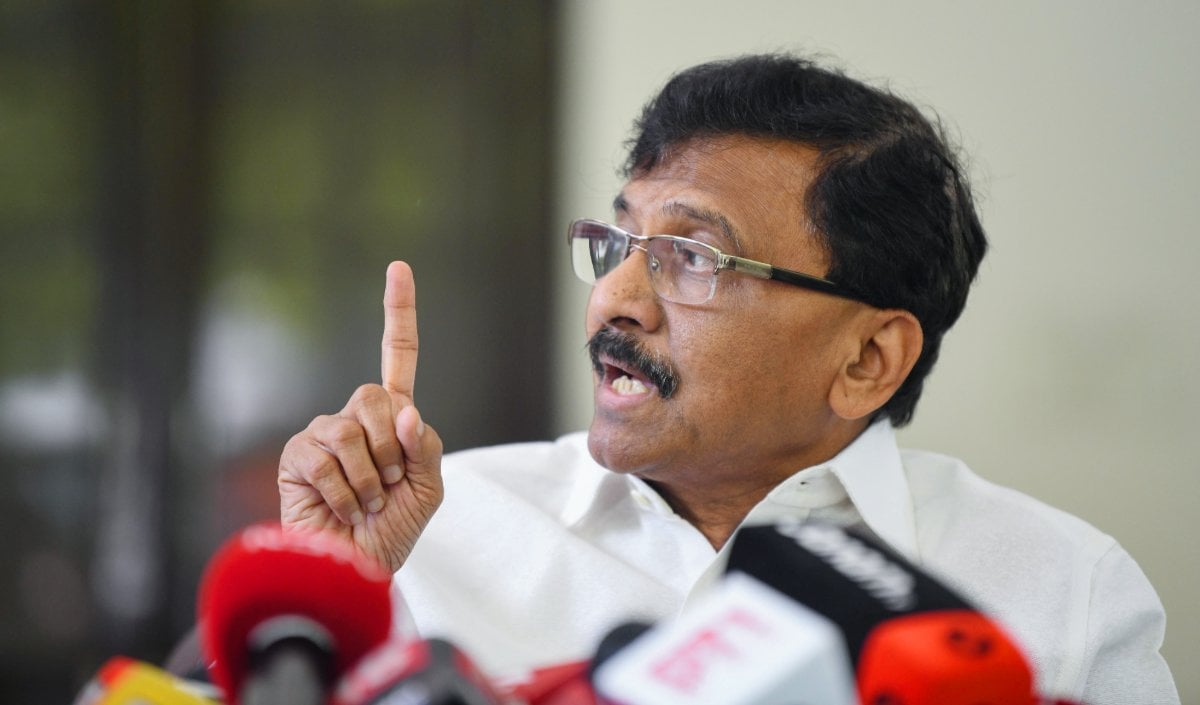 Albania Violence पर Sanjay Raut का विवादित बयान, BJP बोली- लोकतंत्र को खतरे में डाल रहा विपक्ष