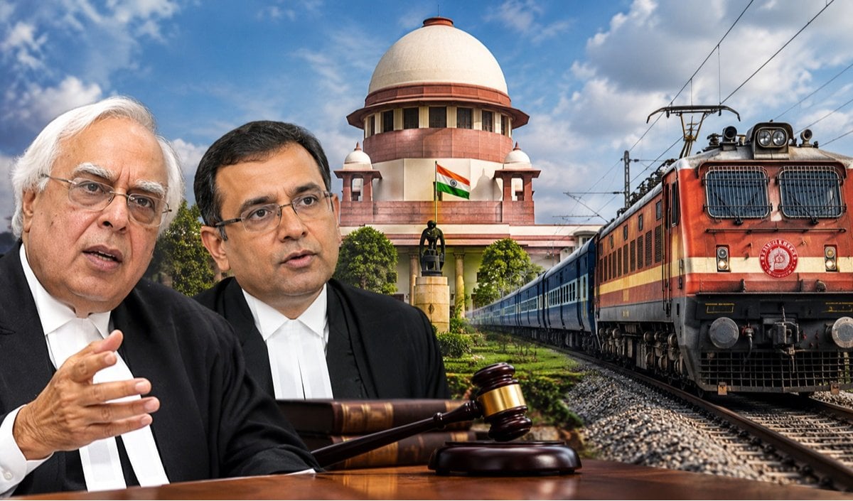 SC पहुंचा ट्रेन-मेट्रो में पाबंदी का मामला, जज ने कहा- हमें सभी के हितों का देखना है
