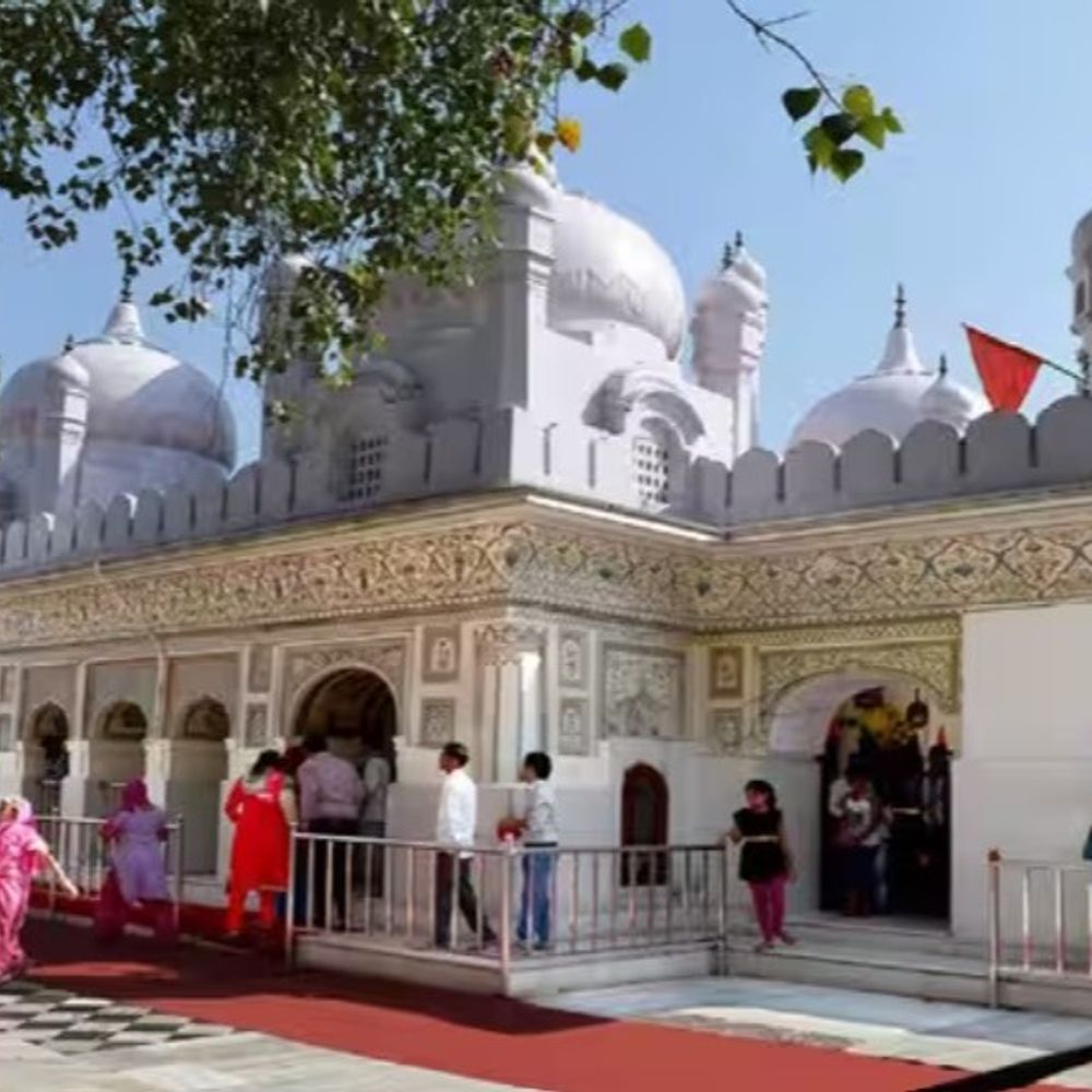 पंचकूला में हरियाणा की पहली स्थाई ‘टूरिस्ट पुलिस पोस्ट’:माता मनसा देवी मंदिर में खुलेगी; भाषा की बाधा होगी खत्म: पुलिसकर्मियों को मिलेंगे हाईटेक टैब