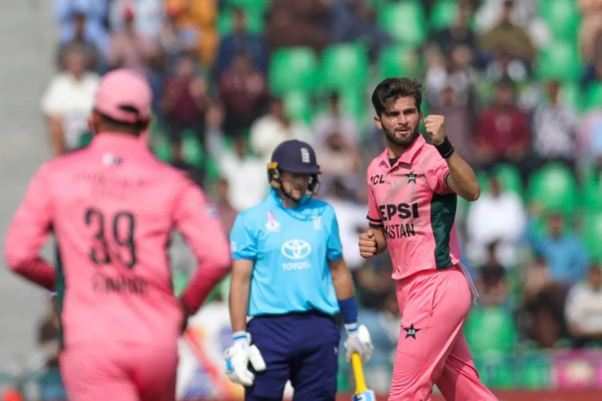 पाकिस्तान के Shaheen Afridi ने किया कमाल, हमवतन वकार यूनिस और शोएब अख्तर को पीछे छोड़ा