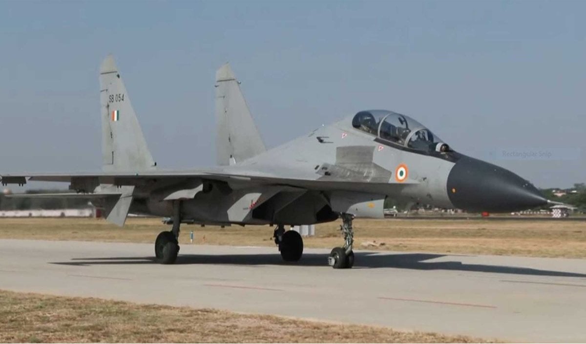 Jodhpur में Tarang Shakti 2026: वैश्विक एविएटर्स के साथ IAF Sarang का शानदार प्रदर्शन