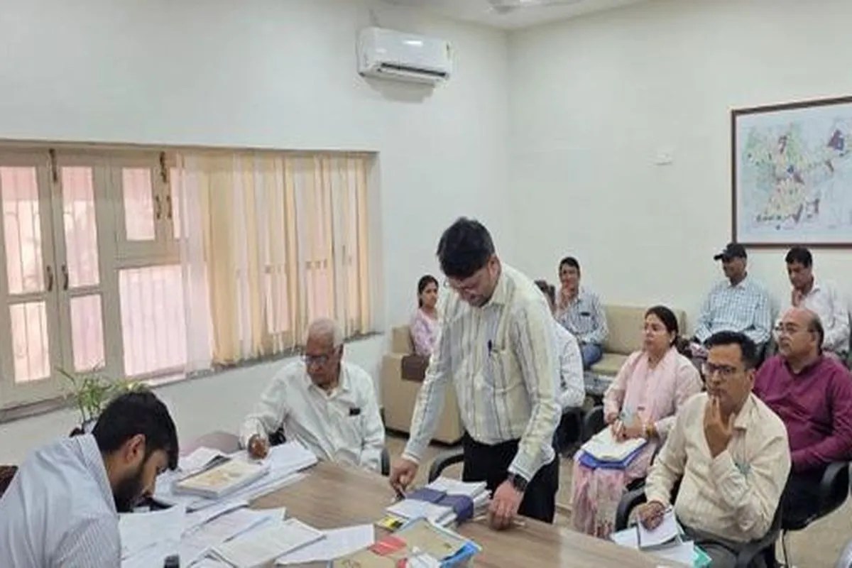 उदयपुर. सात प्रोजेक्ट्स पर मंथन: सड़कें होंगी चौड़ी, कई प्रमुख मार्गों का बदलेगा स्वरूप