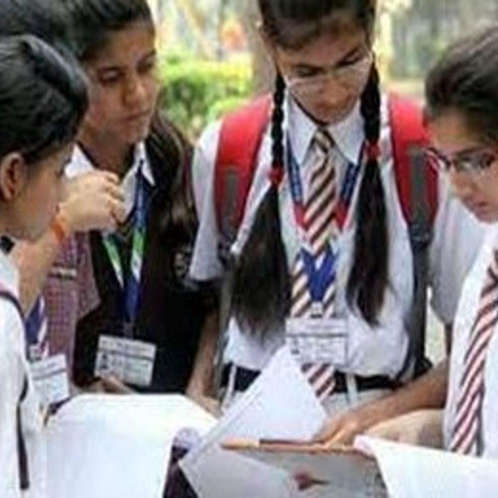 CBSE 10वीं-12वीं प्राइवेट स्टूडेंट्स के आवेदन आज से भरे जाएंगे:सामान्य फीस से 23 अक्टूबर लास्ट डेट; जानिए कितनी होगी फीस, क्या रहेगा डेट शेड्यूल