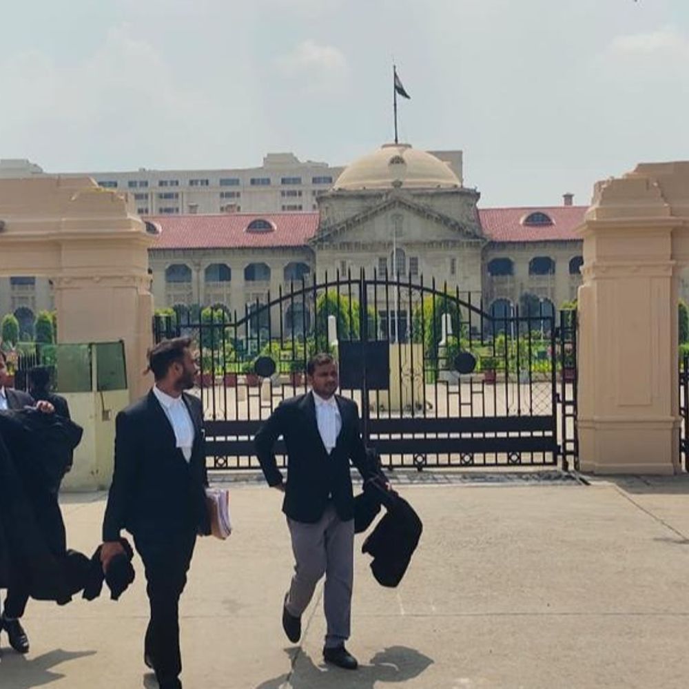 विधान परिषद स्नातक शिक्षक चुनाव पर जनहित याचिका खारिज:कहा-अधिसूचना रद्द करें, पुरनी सूची पर चुनाव, कोर्ट ने नहीं माना