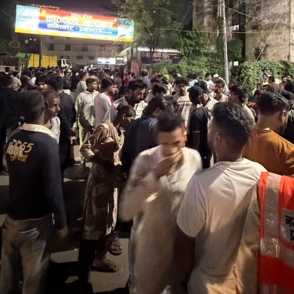 युवक को थाने में पीटने पर चौकी इंचार्ज को हटाया:प्रयागराज में आधी रात तक चला था हंगामा, दरोगा को छुट्‌टी पर भेजा गया