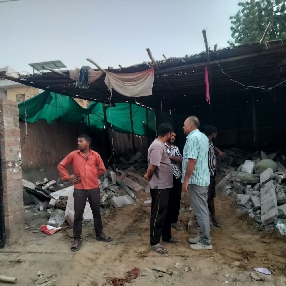 जोधपुर में अवैध फैक्ट्रियों के खिलाफ कार्रवाई:रंगाई-छपाई की अवैध फैक्ट्री पकड़ी; नालों से नदी में छोड़ रहे थे प्रदूषित पानी