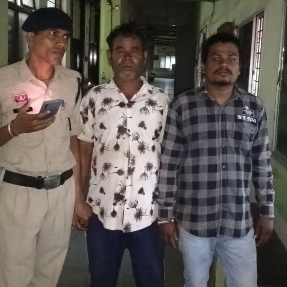 दुर्ग में दूध बांटकर लौट रहे बुजुर्ग से झपटमारी:पहले बाइक पर लिफ्ट ली, फिर गले से सोने का लॉकेट खींचकर भागे, दो आरोपी गिरफ्तार