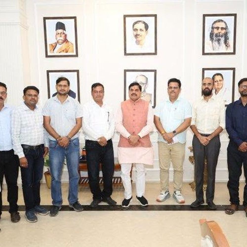 MP में पटवारियों पर केस चलाने की मंजूरी नहीं मिलेगी:स्वामित्व योजना की रजिस्ट्री पर सरकार का नया आदेश; सोमवार से काम शुरू करेंगे