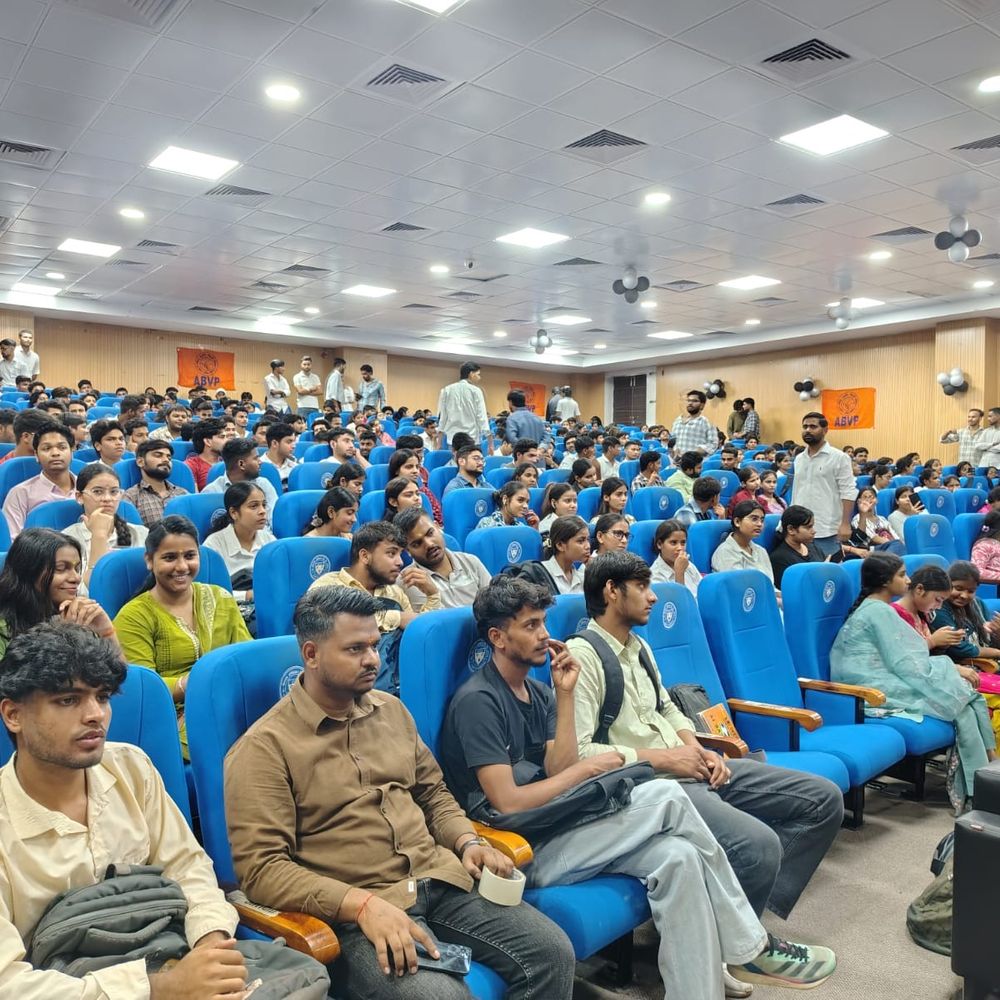 आगरा में ABVP का Gen-Z की भूमिका पर मंथन:क्षेत्रीय संगठन मंत्री बोले- पेपर लीक पर सबसे पहले ABVP ने किया आंदोलन